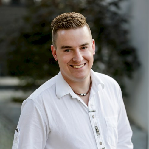 Portraitfoto Florian Schwertl, Facharbeiter